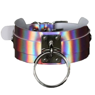 Observe an image of Cool Oversized O Ring Choker with a holographic strap in pink and gold color variant.