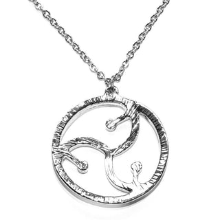 Trendy unisex pendant necklace featuring sleek round pendant.